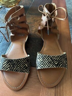 NEW Dolce Vita Sandals Size 9 1/2